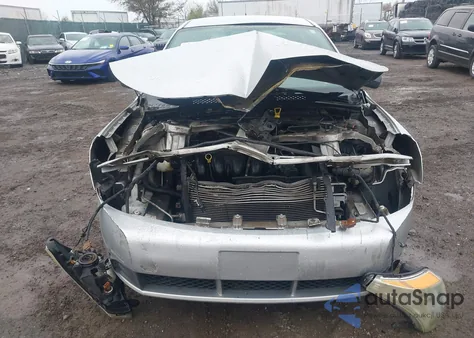 2010 Ford Focus Se z USA, uszkodzony, nr VIN 1FAHP3FN3AW108524